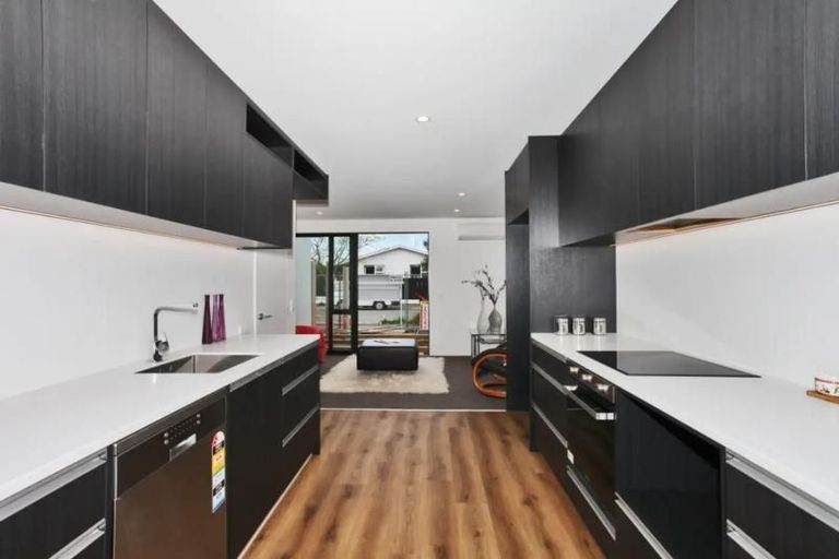 Photo of property in 65 Osborne Street, Waltham, Christchurch, 8011