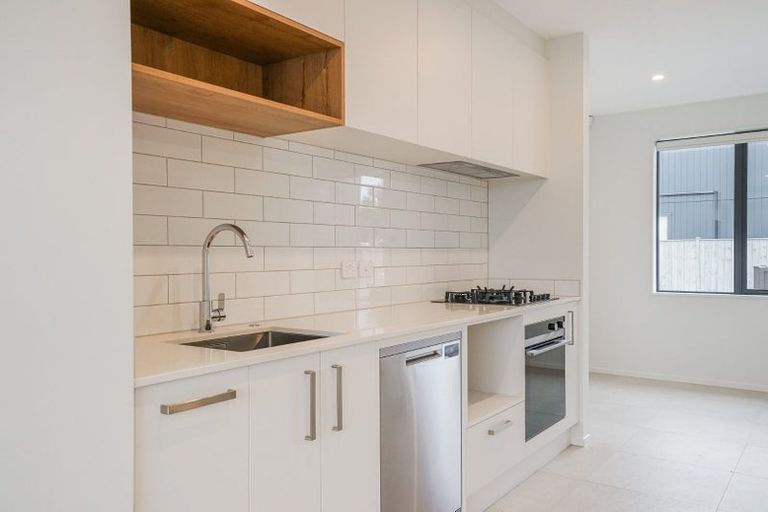 Photo of property in 51 Ngakoro Road, Karaka, Papakura, 2113