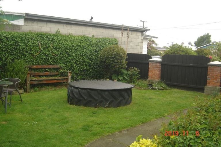 Photo of property in 14 Herbert Street, Waimate, 7924