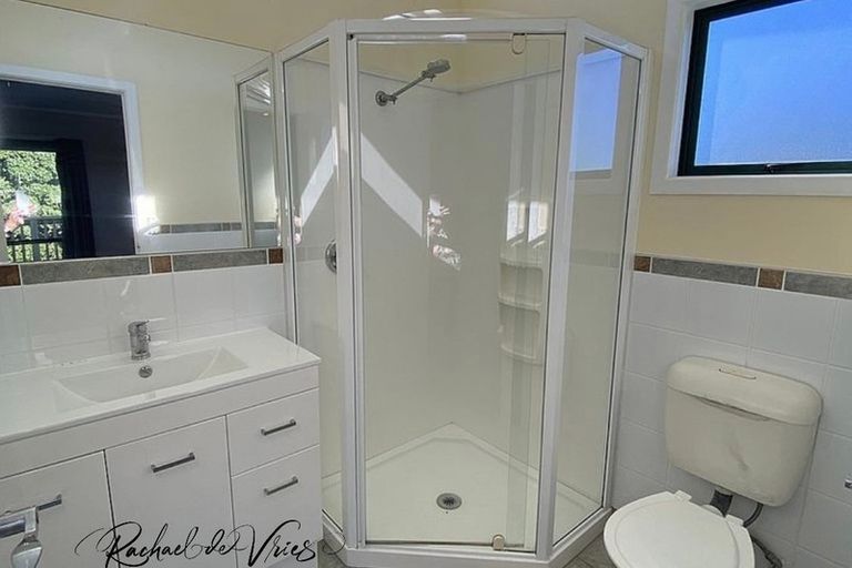 Photo of property in 4 Sea View Road, Baylys Beach, Dargaville, 0377