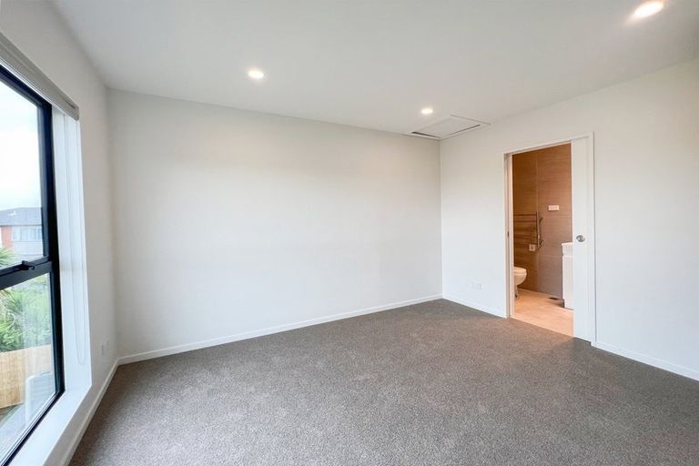 Photo of property in 16/237 Swanson Road, Henderson, Auckland, 0610