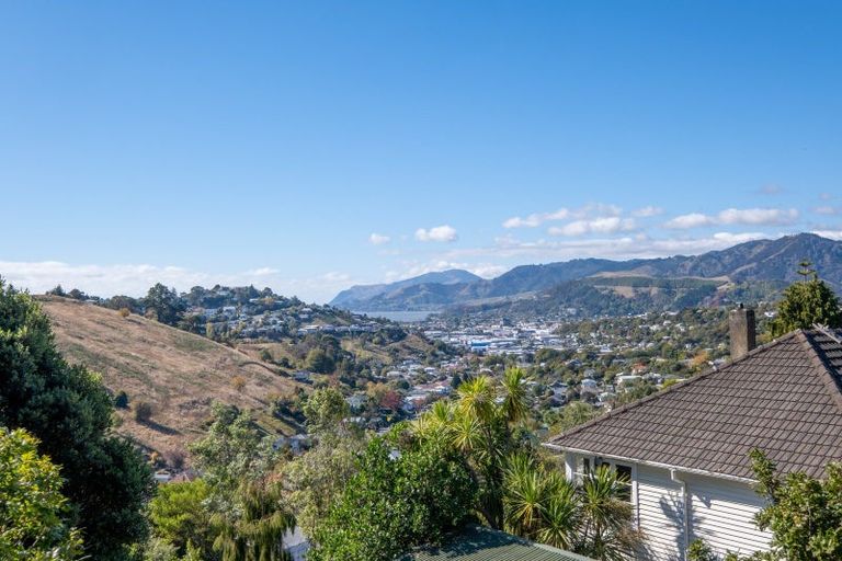 Photo of property in 19 Matipo Terrace, Toi Toi, Nelson, 7010