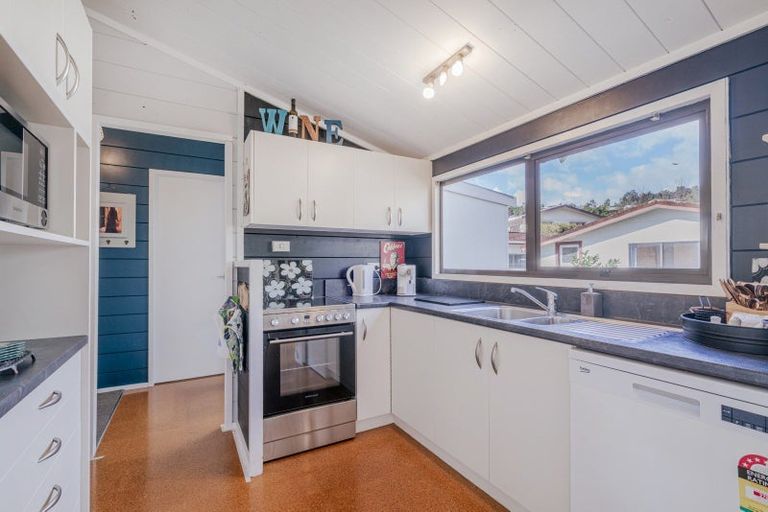 Photo of property in 46 Pepe Road, Tairua, 3508