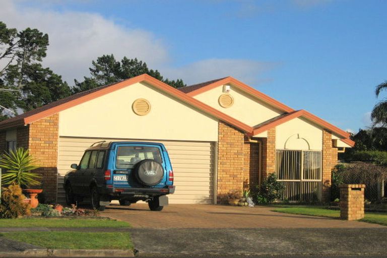 Photo of property in 155 Burswood Drive, Burswood, Auckland, 2013