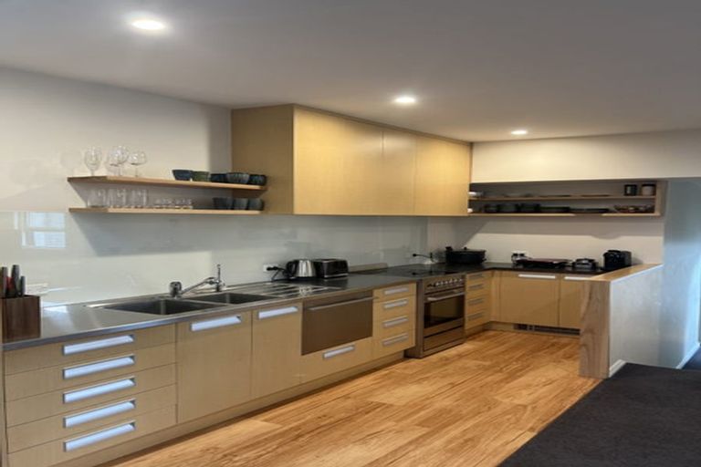 Photo of property in 1b View Street, Dunedin Central, Dunedin, 9016