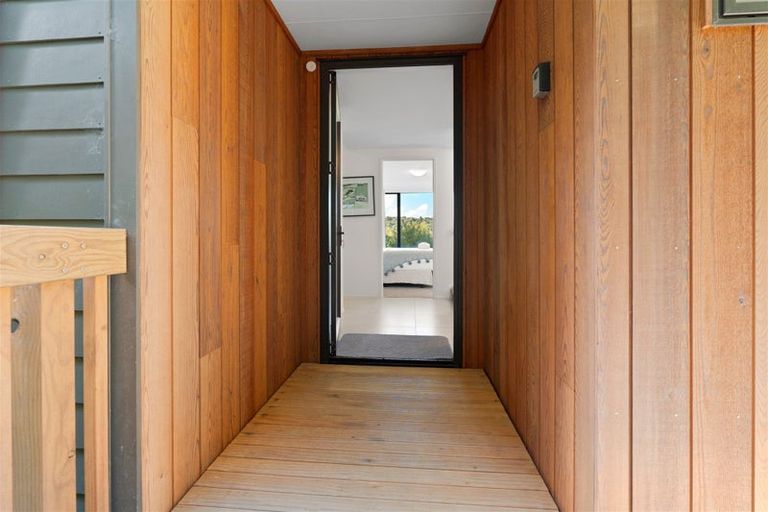 Photo of property in 10 Island View Close, Paihia, 0200