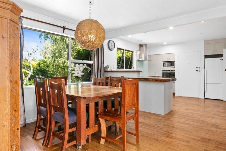 Photo of property in 1035 Kairakau Road, Kairakau, Havelock North, 4295