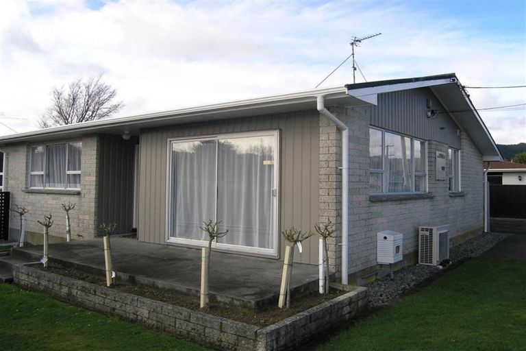 Photo of property in 554a Fergusson Drive, Trentham, Upper Hutt, 5018