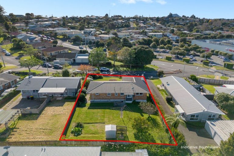 Photo of property in 6 Jefferson Place, Brookfield, Tauranga, 3110