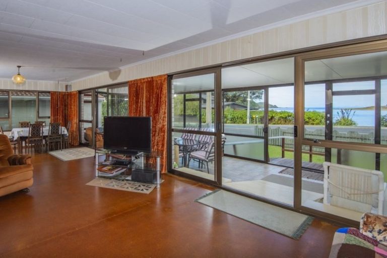 Photo of property in 2047 Ngunguru Road, Ngunguru, Whangarei, 0173