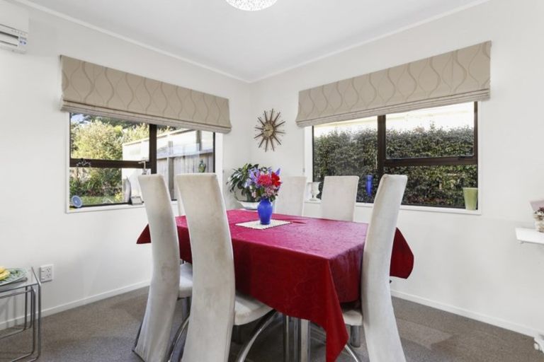 Photo of property in 97b Rosario Crescent, Red Beach, 0932