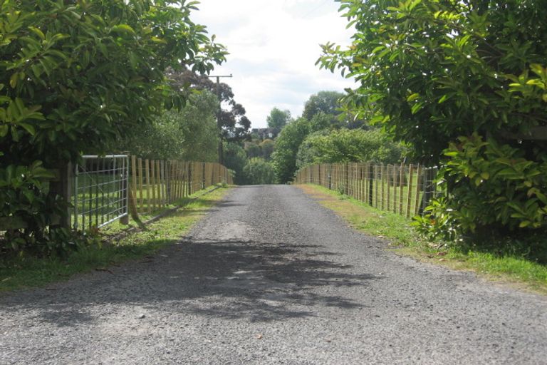 Photo of property in 56 Clarke Road, Te Puna, Tauranga, 3176