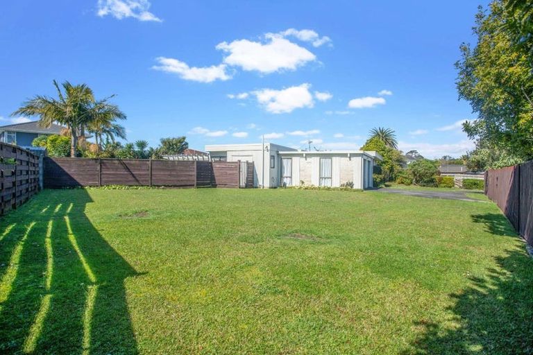 Photo of property in 21a Bramley Drive, Farm Cove, Auckland, 2012