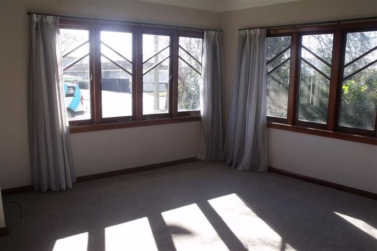 Photo of property in 302 Charles Street, Saint Leonards, Hastings, 4120