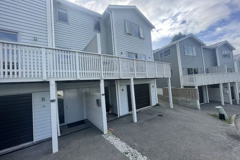 Photo of property in 18a Rarangi Way, Owhiro Bay, Wellington, 6023