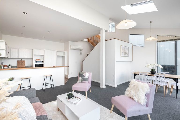 Photo of property in 90a Homebush Road, Khandallah, Wellington, 6035