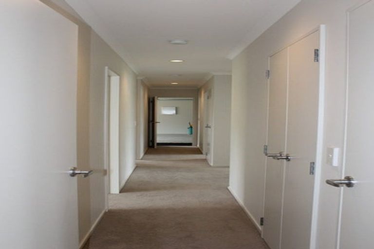 Photo of property in 23 Manene Street, Wattle Downs, Auckland, 2103