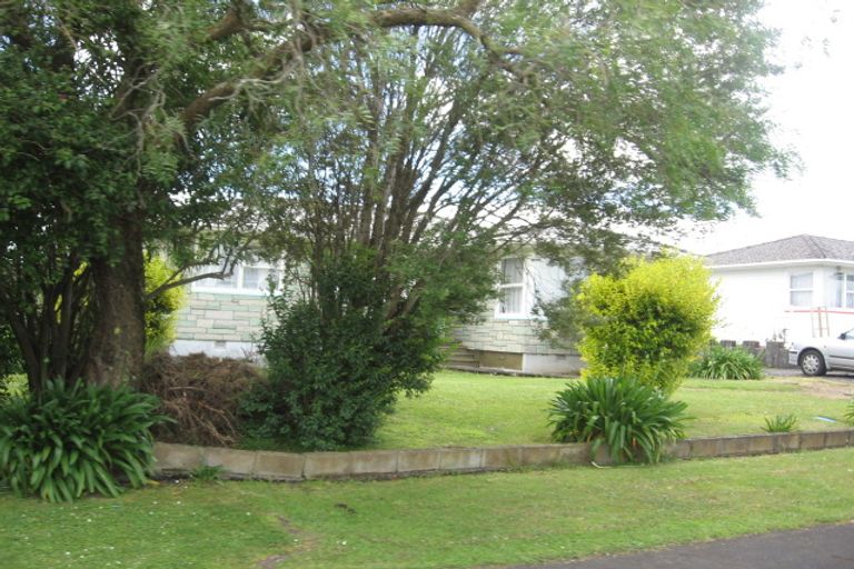 Photo of property in 63 Tatariki Street, Rosehill, Papakura, 2113
