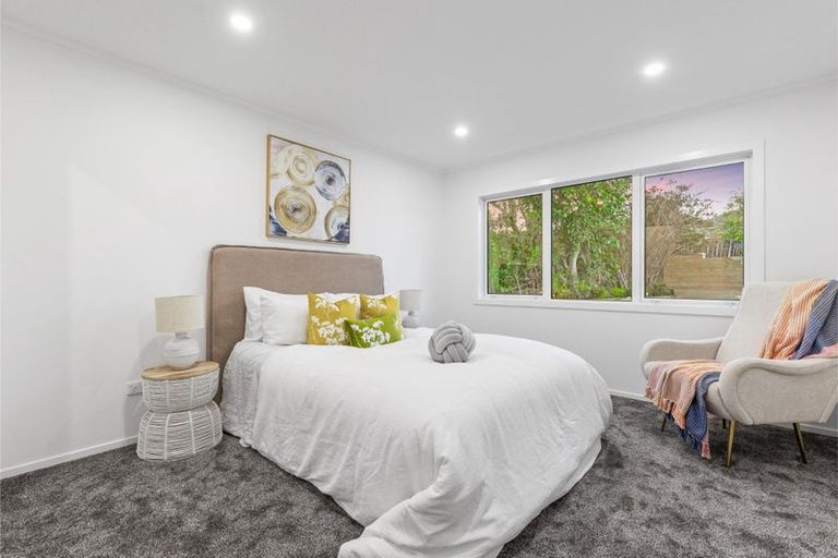 Photo of property in 40b Tiroroa Avenue, Te Atatu South, Auckland, 0610