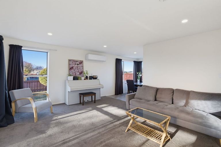 Photo of property in 30 Saint Heliers Crescent, Aranui, Christchurch, 8061