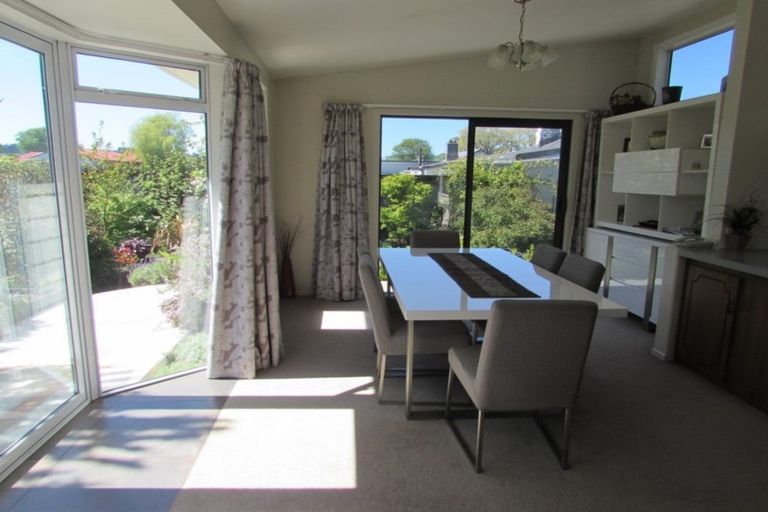 Photo of property in 9 Mary Street, Gore, 9710