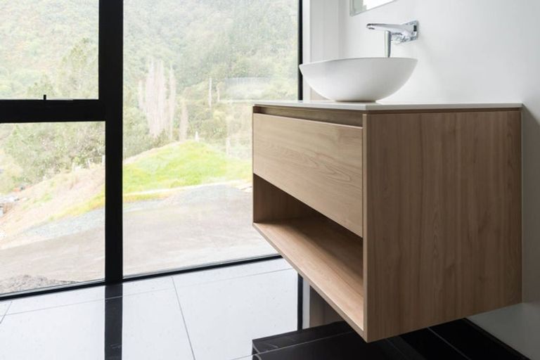 Photo of property in 43 Flounder Drive, Omokoroa, 3114