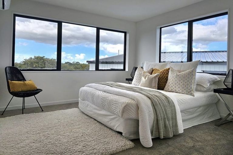 Photo of property in 37e West Harbour Drive, West Harbour, Auckland, 0618