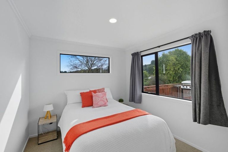 Photo of property in 98 Martin Road, Fairfield, Dunedin, 9018