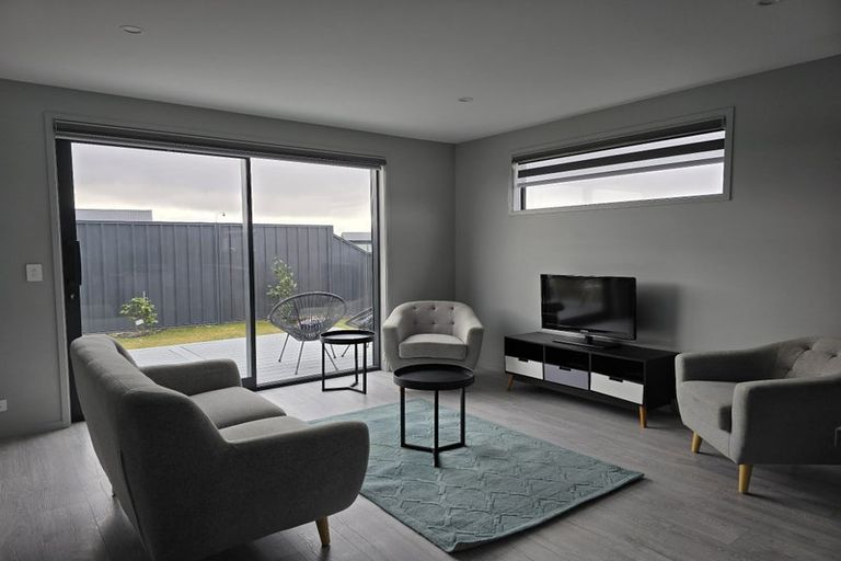 Photo of property in 4 Canal Place, Twizel, 7901