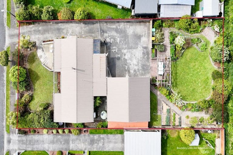 Photo of property in 19 Deller Drive, Carterton, 5713