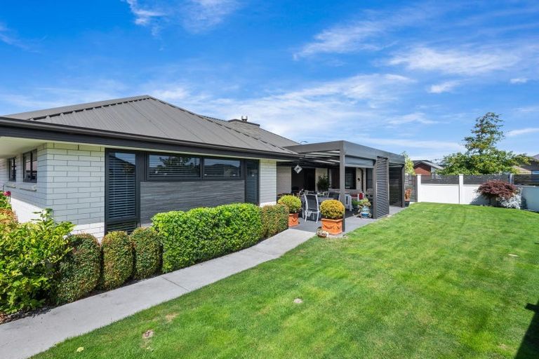 Photo of property in 2 Bronco Drive, Aidanfield, Christchurch, 8025