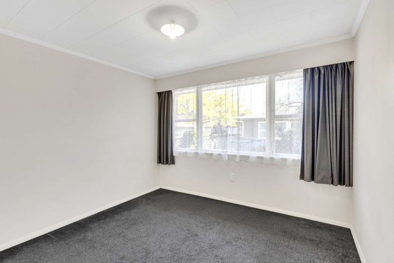 Photo of property in 1 Berkley Place, Awapuni, Palmerston North, 4412