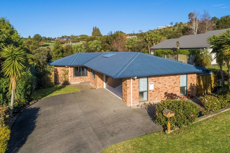 Photo of property in 15 Avon Rise, Welcome Bay, Tauranga, 3112