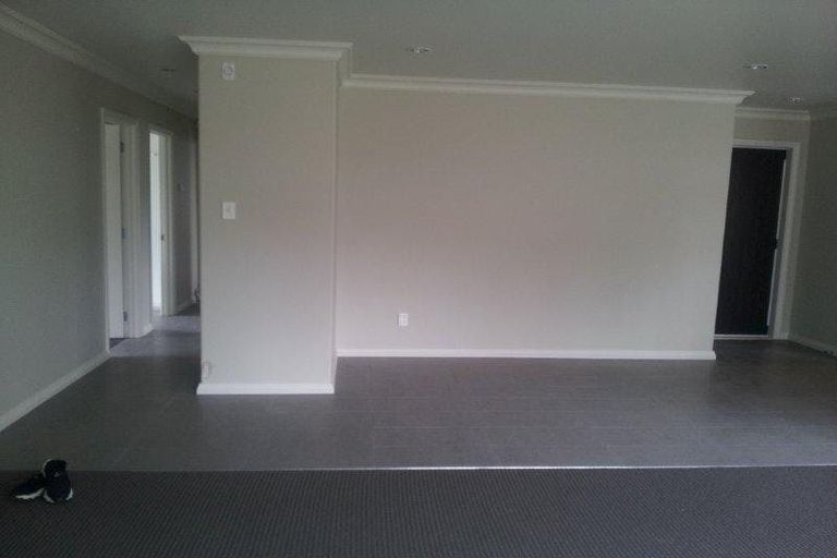 Photo of property in 4 Nirmal Place, Sunnyvale, Auckland, 0612
