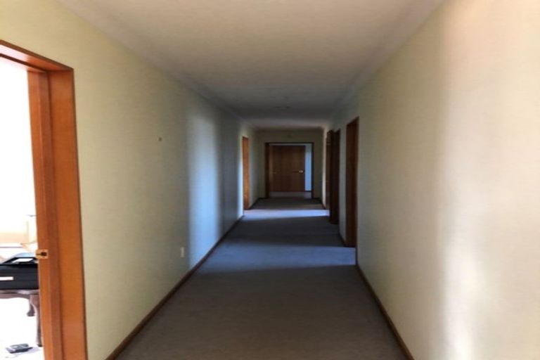 Photo of property in 24 Lexington Place, Shirley, Christchurch, 8061