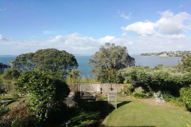 Photo of property in 13 Churchill Road, Murrays Bay, Auckland, 0630