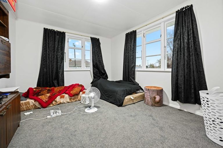 Photo of property in 2 Emerson Place, Enderley, Hamilton, 3214