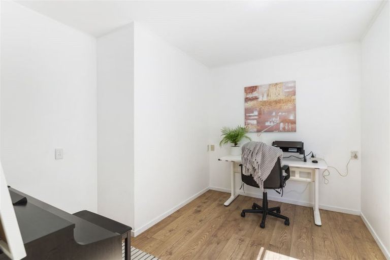 Photo of property in 1/71 Wellington Street, Howick, Auckland, 2014