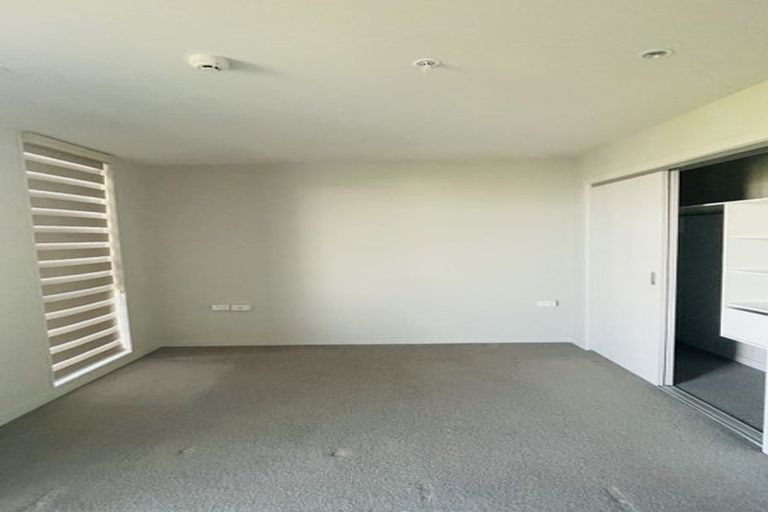 Photo of property in 604/27 Don Mckinnon Drive, Albany, Auckland, 0632