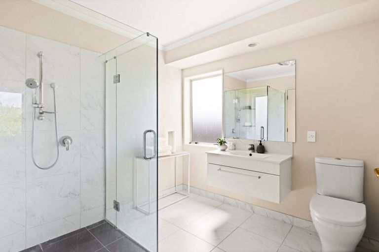 Photo of property in 5/212 Grove Road, Mayfair, Hastings, 4122