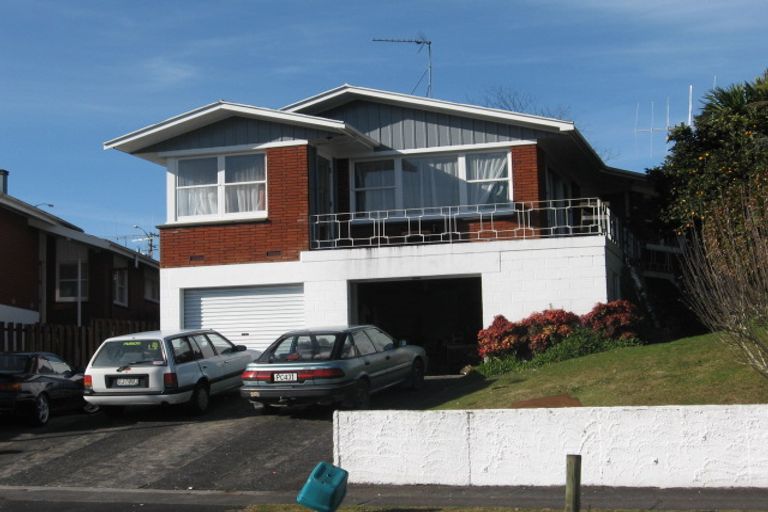 Photo of property in 32 Garthwood Road, Hillcrest, Hamilton, 3216