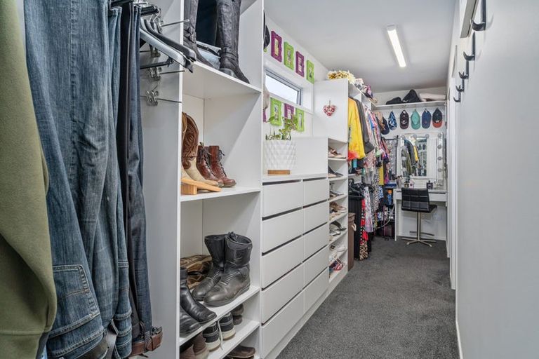 Photo of property in 15 Whitby Avenue, Whitianga, 3510
