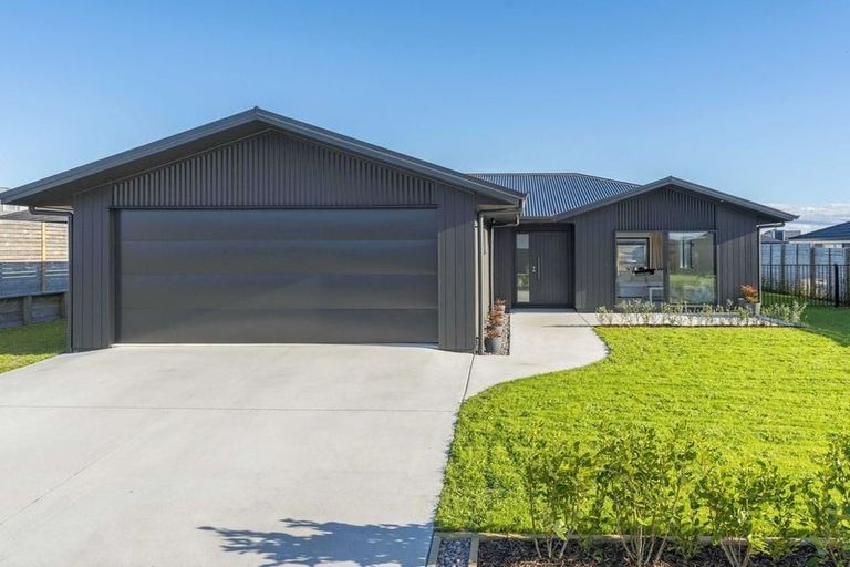Photo of property in 10 Uku Way, Wharewaka, Taupo, 3330