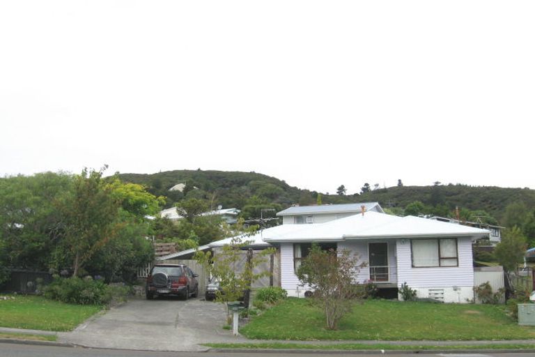 Photo of property in 102 Norana Road, Timberlea, Upper Hutt, 5018