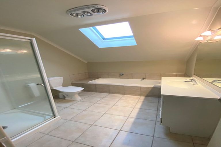 Photo of property in 52 Matarangi Road, East Tamaki, Auckland, 2013