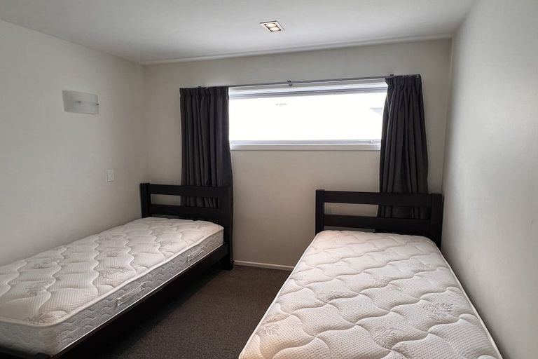 Photo of property in 3/193a Riccarton Road, Riccarton, Christchurch, 8041