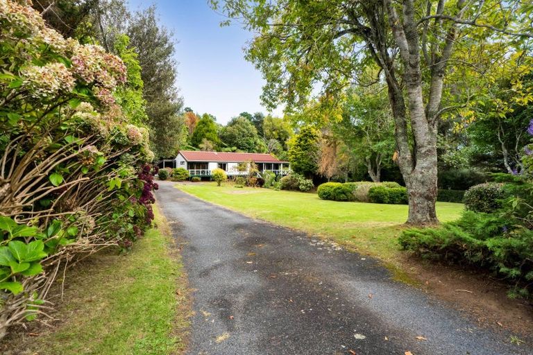 Photo of property in 65 Veale Road, Ridgewood, New Plymouth, 4371