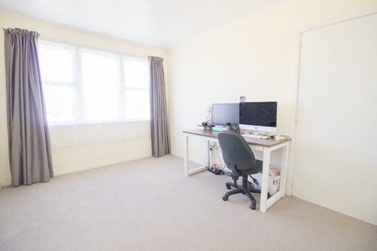 Photo of property in 70 Fisher Crescent, Otara, Auckland, 2023