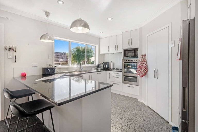 Photo of property in 28 Chequers Avenue, Chartwell, Hamilton, 3210