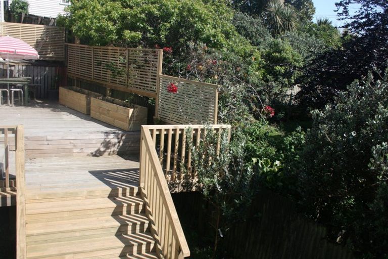 Photo of property in 66a Woodglen Road, Glen Eden, Auckland, 0602